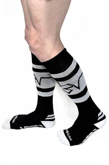 KNEE HIGH SOCKS | Hidden Pockets | BLACK AND WHITE