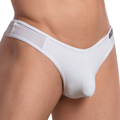 Edipous Maximilian Thong