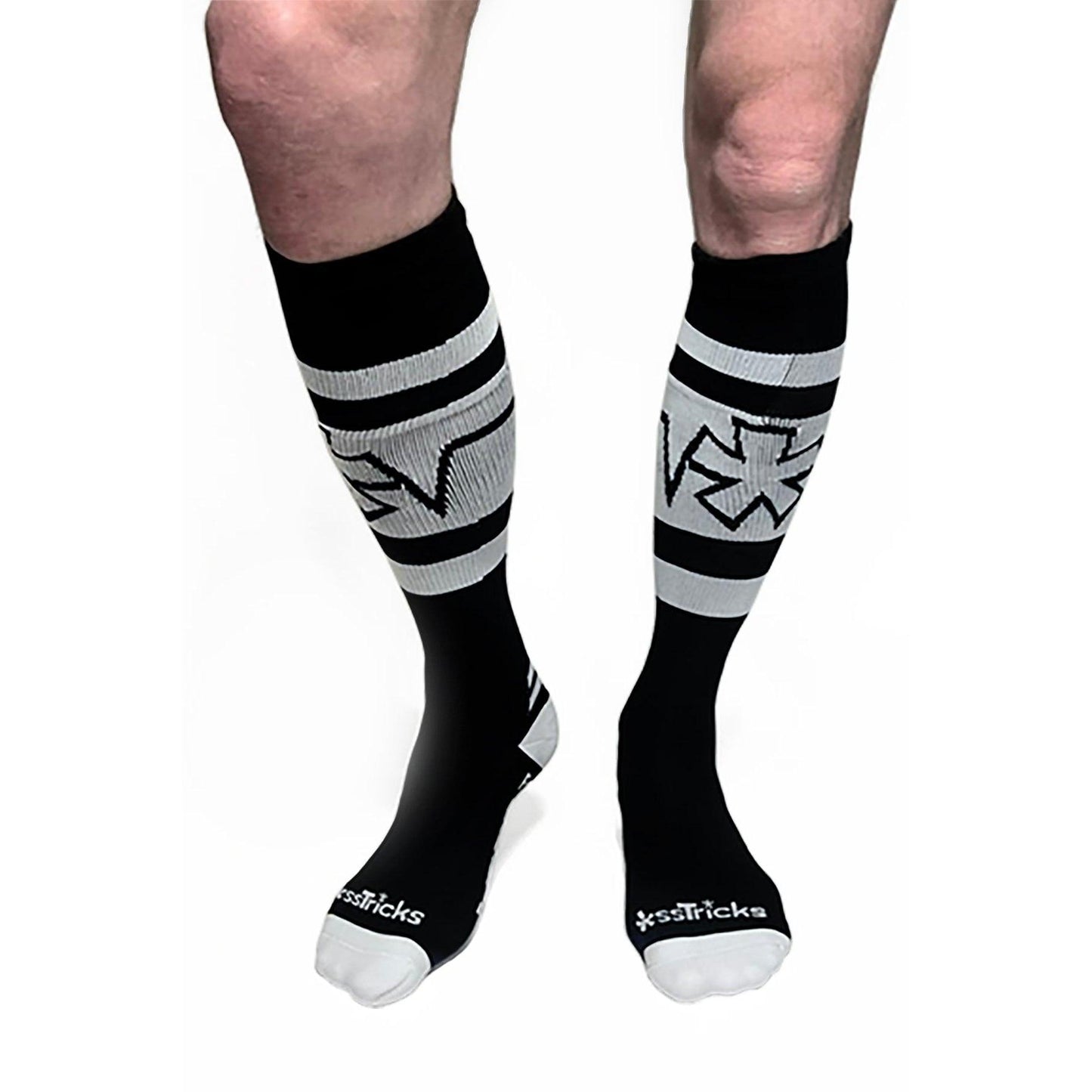 KNEE HIGH SOCKS | Hidden Pockets | BLACK AND WHITE